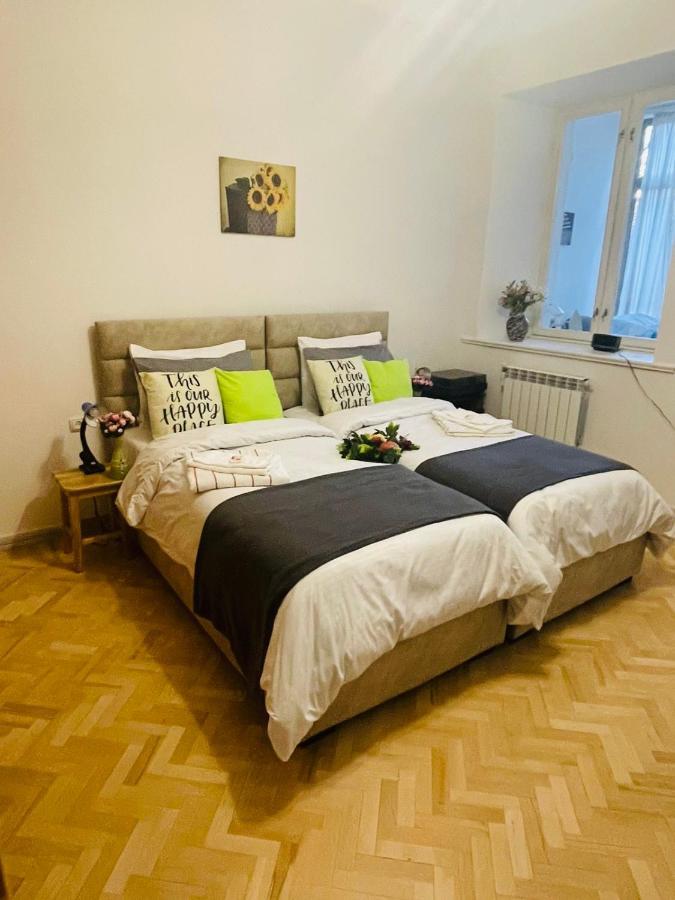 Spacious 2 Bedrooms In The Center Of Jerevan Eksteriør bilde